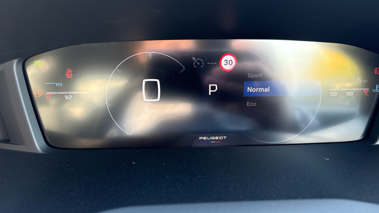 Peugeot 208 1.2 Hybrid 110 Allure 5dr e-DSC6 Petrol Hatchback